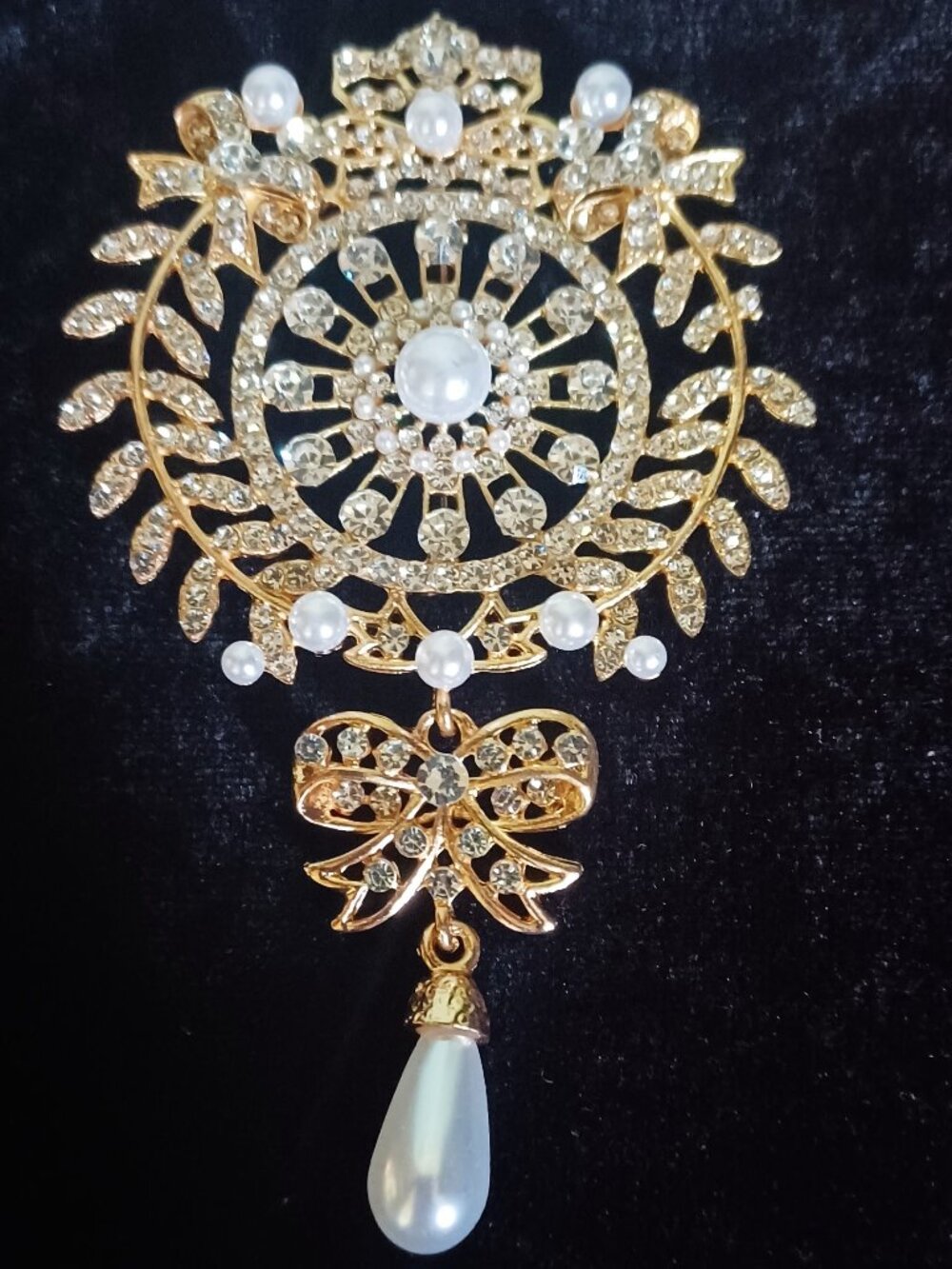 4" Elegant Faux Pearls & Rhinestone Brooch